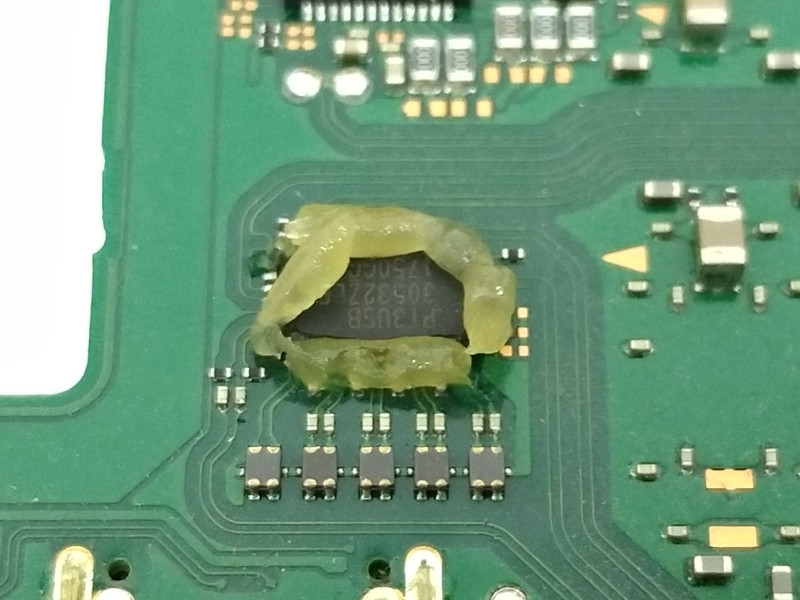 電源が入らないジャンクなNintendo Switchを修理してみた (PI3USB交換