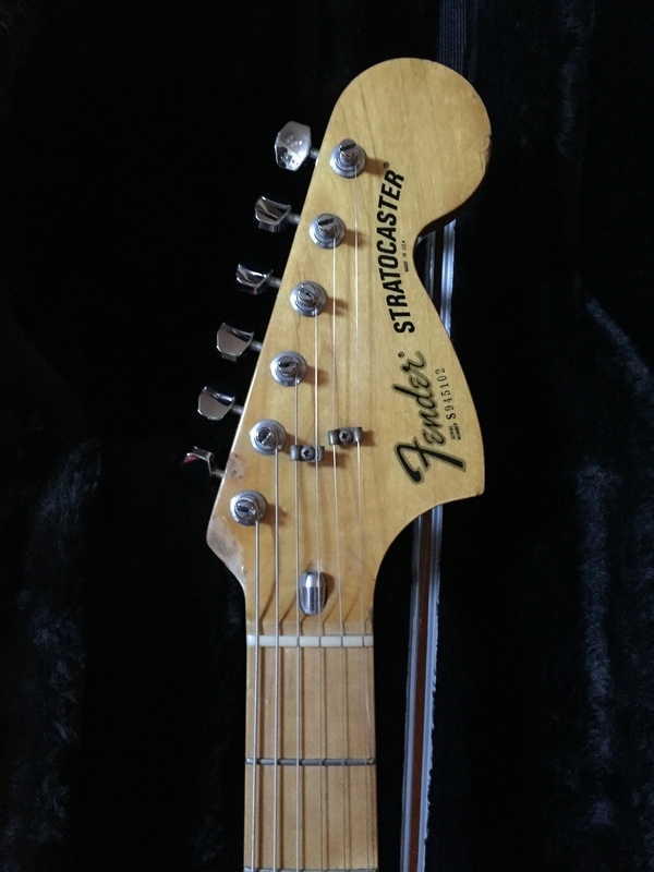 1981 Fender Stratocaster / Arctic white ～ Last Large Head Year