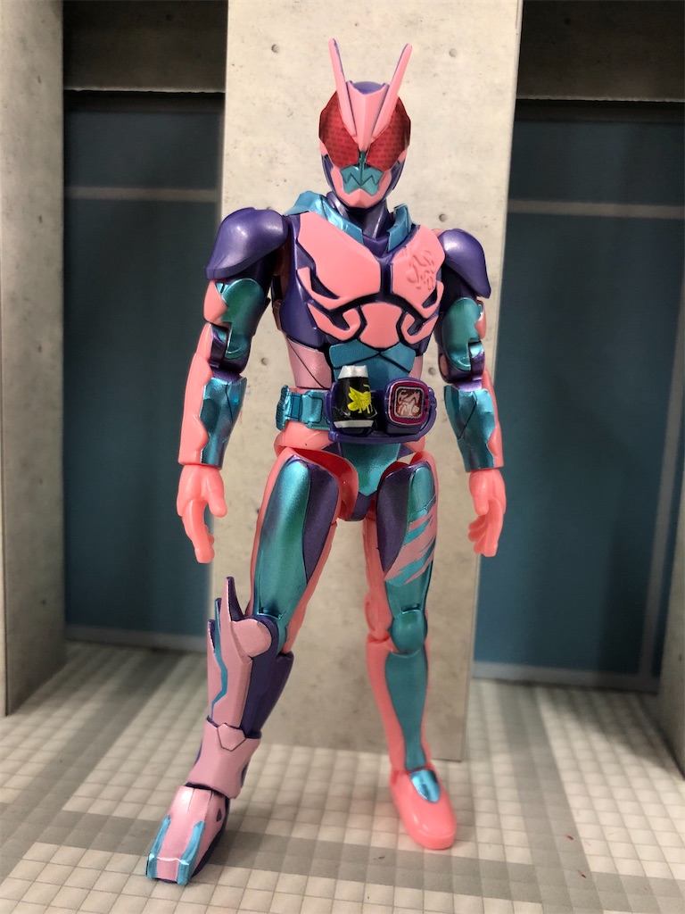 装動リバイスにネオバッタ登場! ゼロワンからの進化点はいかに