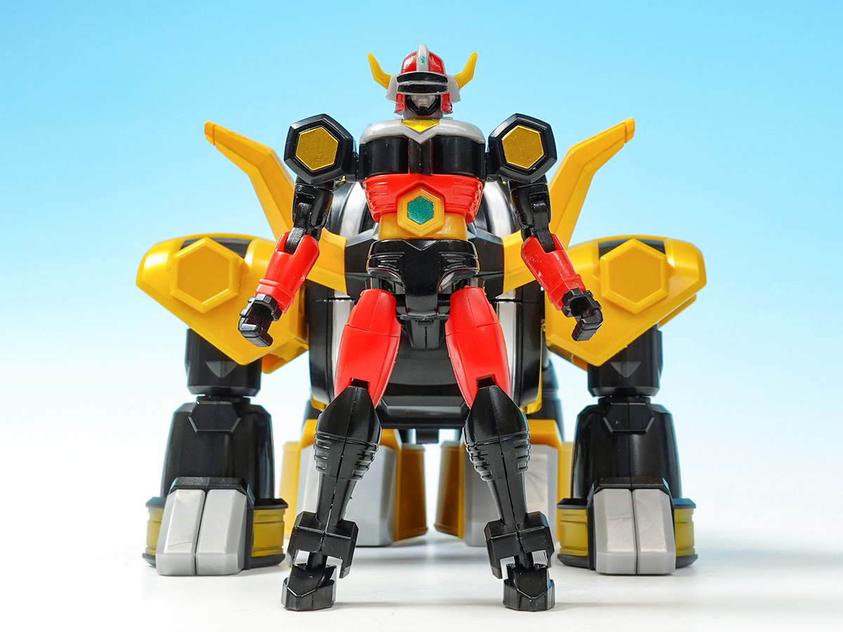 10月6日（日）23時 受注締切！】SMP 騎獣合身ブルタウラス＆銀河大決戦