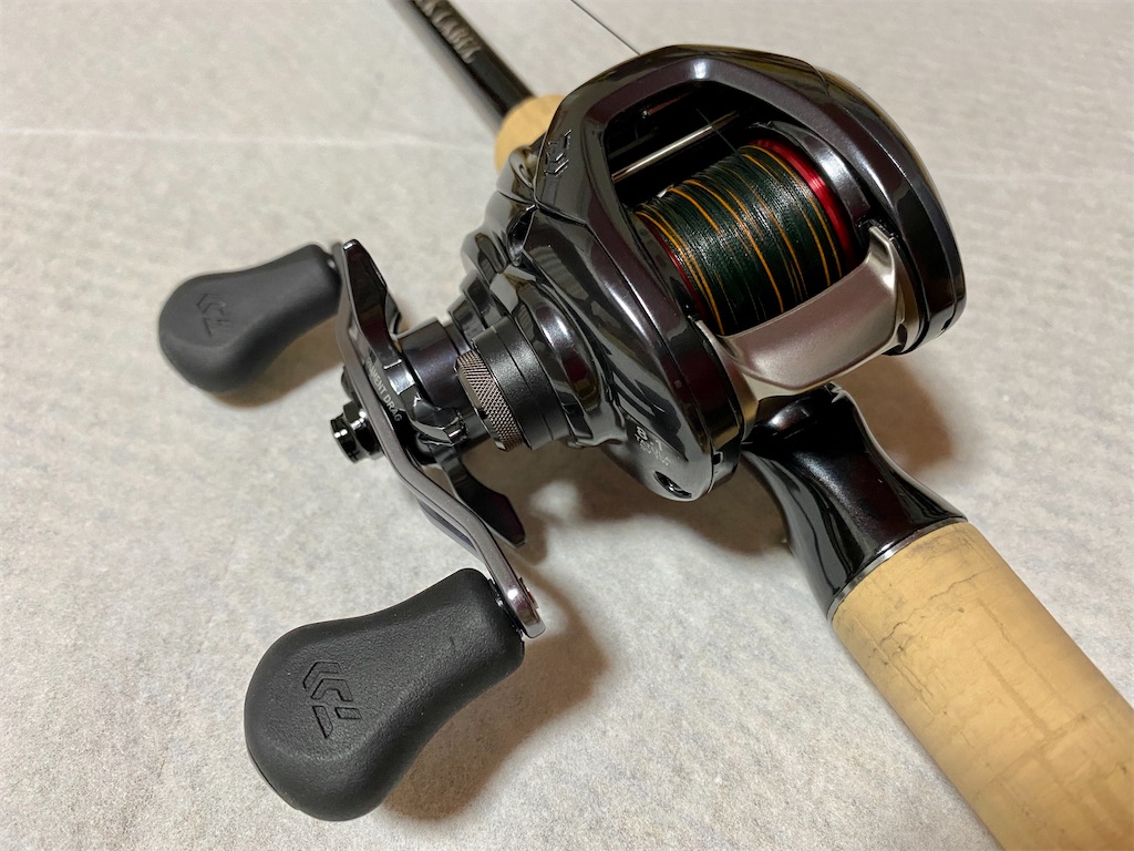 20タトゥーラSVTWの105スプールを導入。 - 釣りで一息。