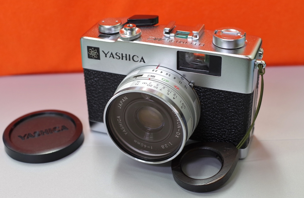 AUTO YASHINON-DX 50mm F2 - 古レンズの風に吹かれて