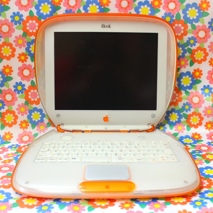 とっても可愛いiBook G3 クラムシェル [ Apple ] - miagolare