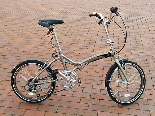 アサヒサイクル Glamorous／グラマラス 折畳み自転車 6段変速 引取