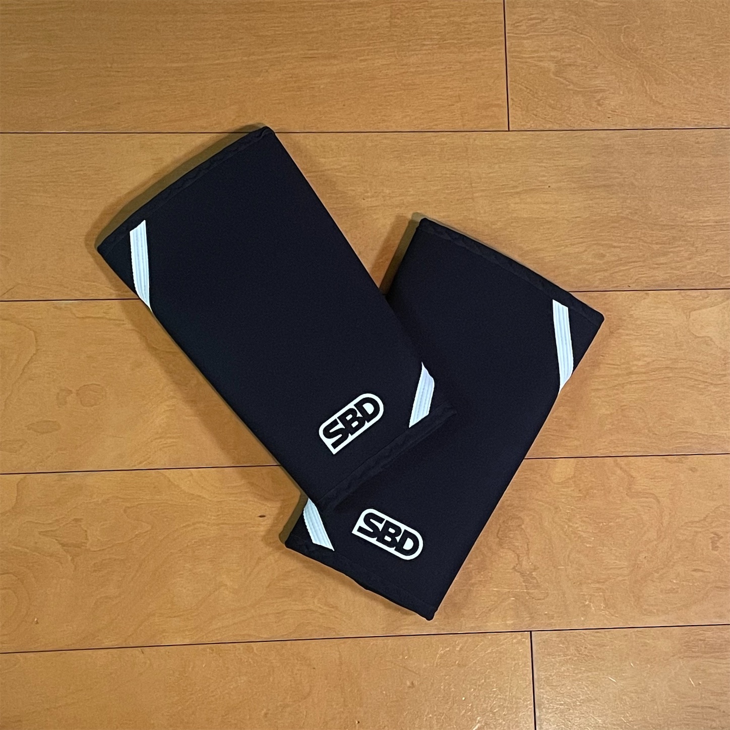 SBDのニースリーブ着用レビュー - クロスジャム LAB