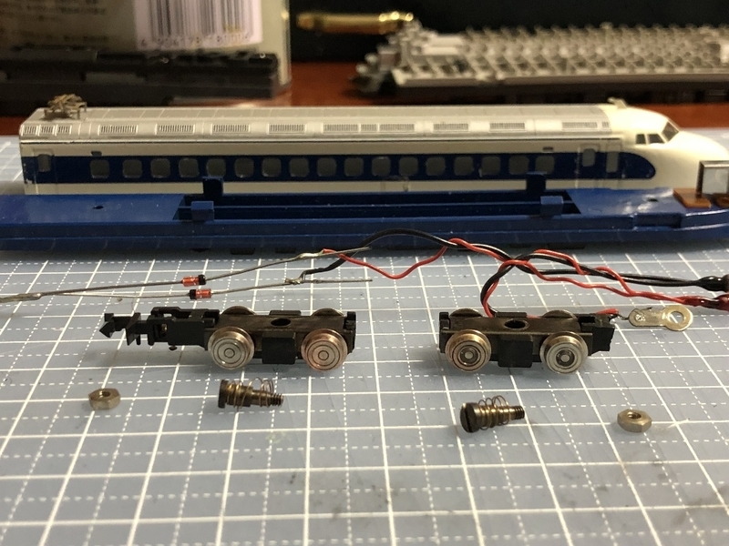 □ジャンク整備□エンドウ Nゲージ 0系新幹線 その1 - 「大体」で