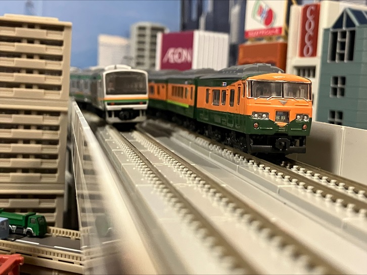 JR東日本 185系 湘南色 Bトレインショーティー - 京阪神急行B支線