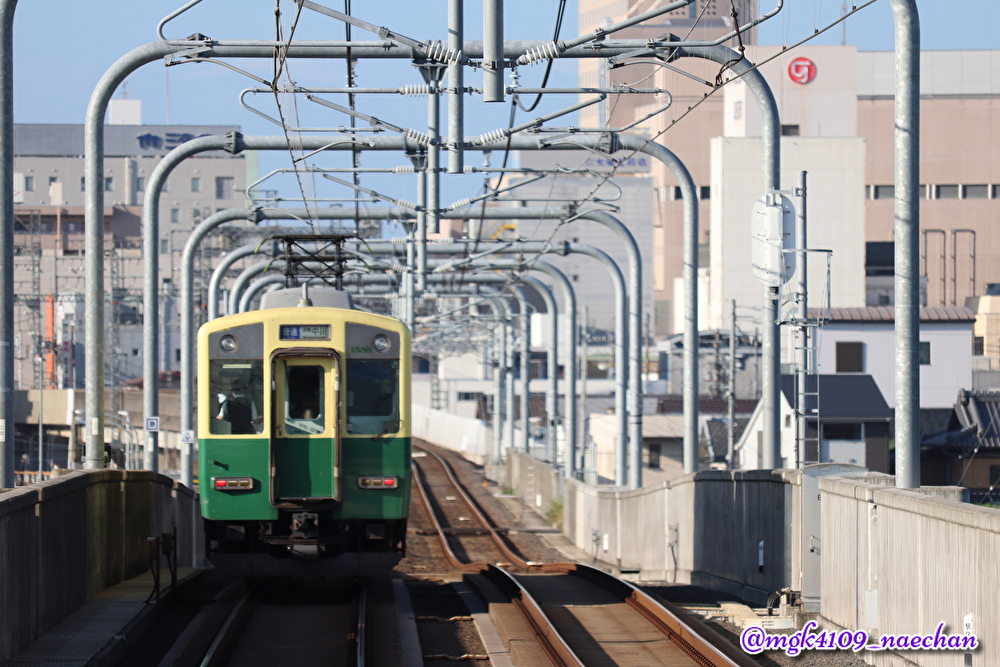 近鉄》【写真館534】まもなく終焉！？三重交通の復刻塗装編成1440系