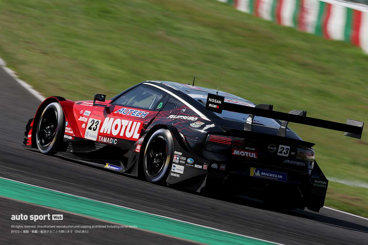 平峰一貴／星野一義監督／ベルトラン・バゲット（カルソニック IMPUL Z