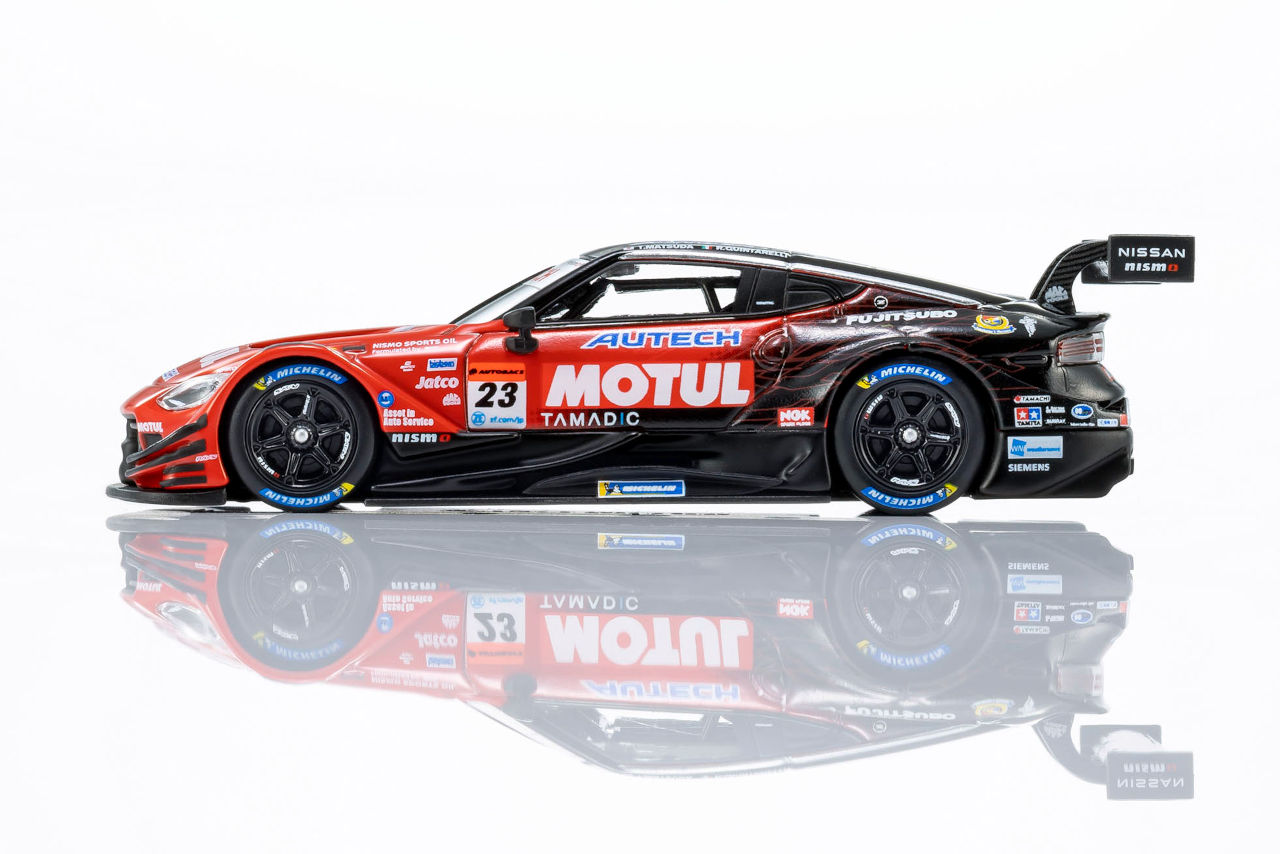 コンビニで買える京商1／64ミニカーシリーズに『MOTUL AUTECH Z』が
