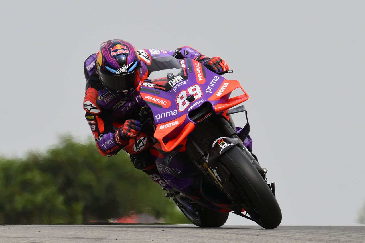 バニャイア＆マルケス接触転倒。マルティンが優勝でランキング首位