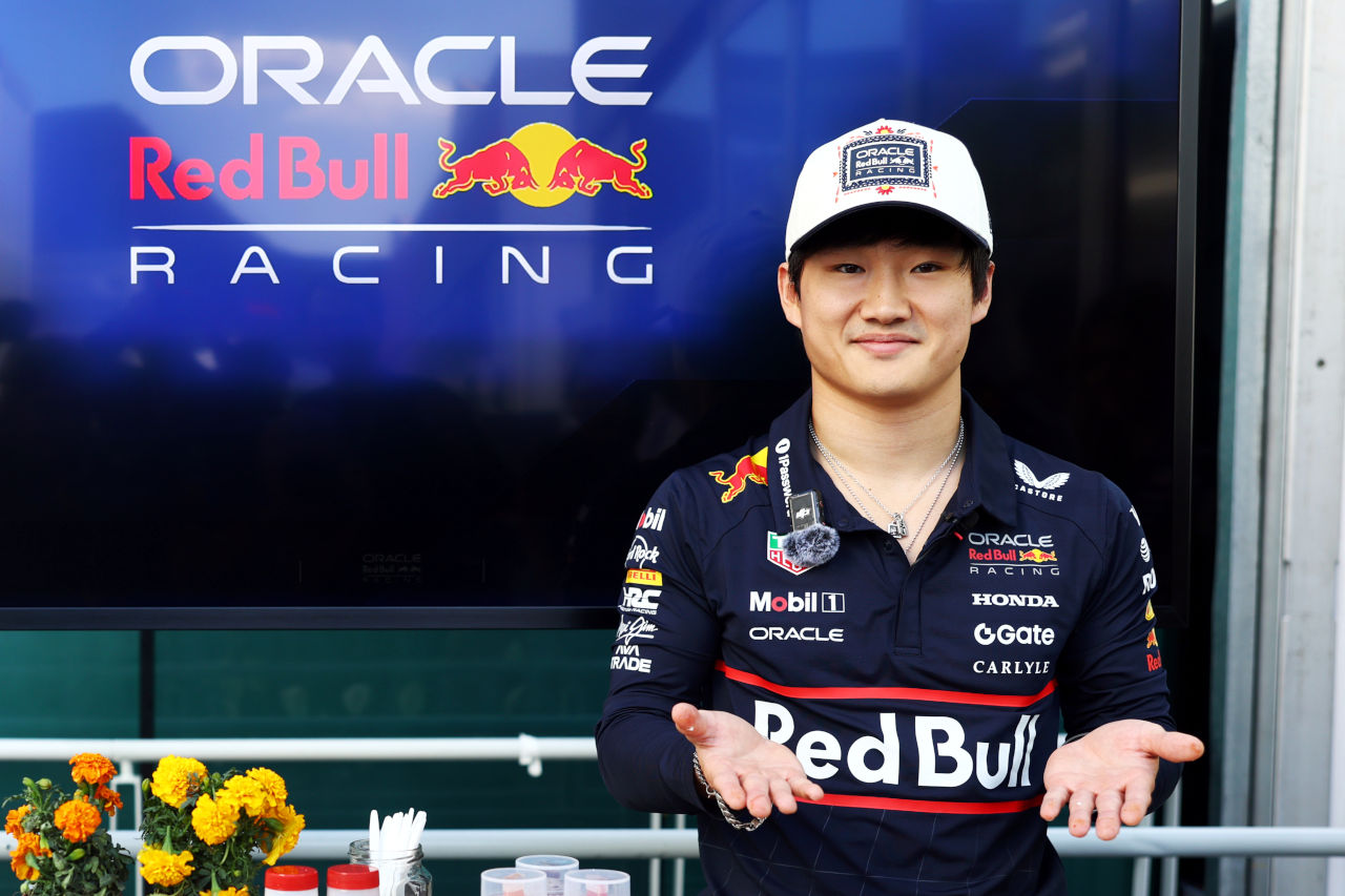 ローソン、角田裕毅の公式コラボグッズを再販売。F1日本GPでの好評を