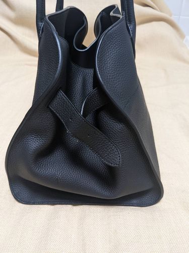 THE ROW MARGAUX 15 人気のマルゴー黒サドルレザーが入荷です