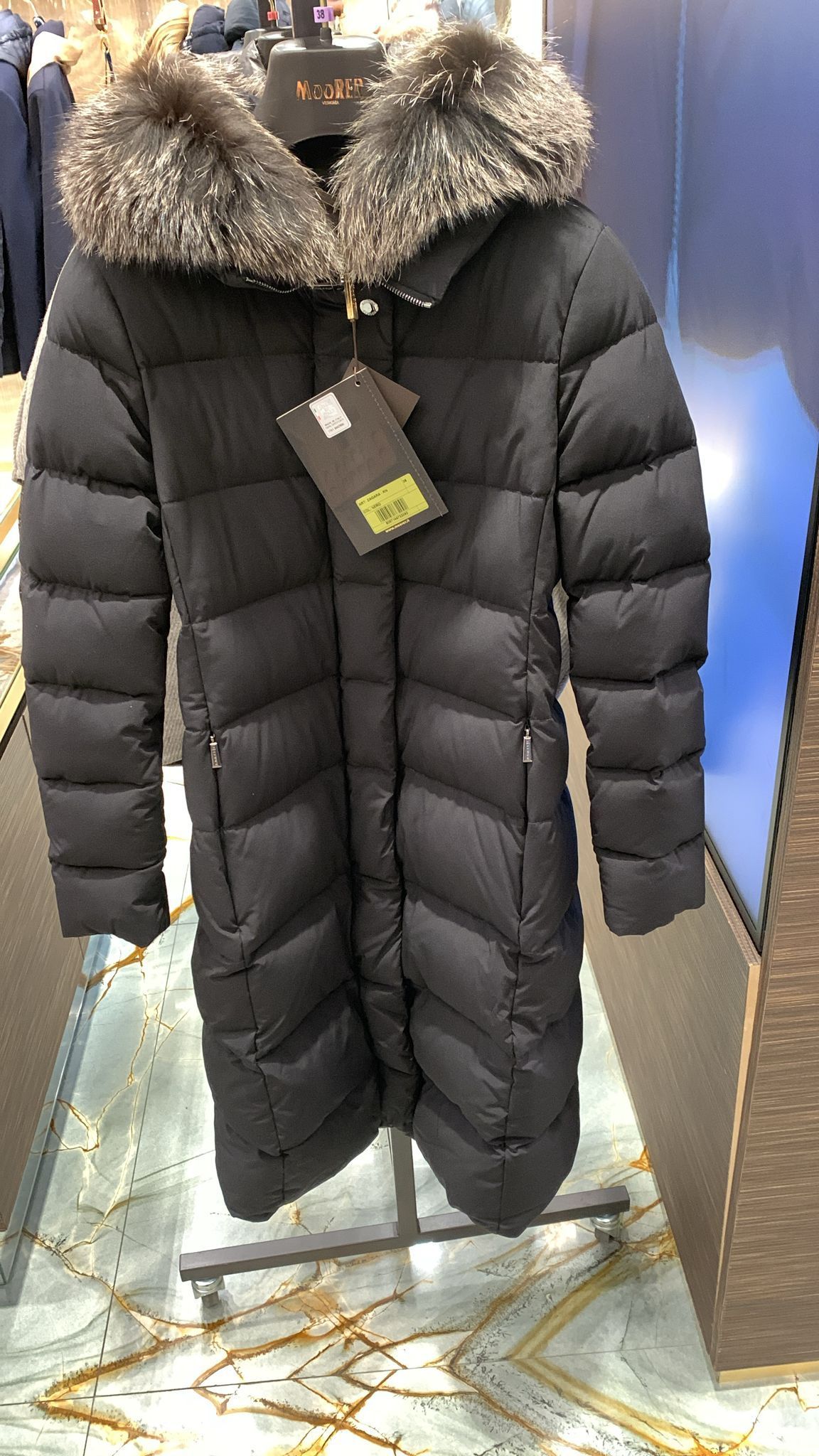 MOORER リアルファー付き ダウンコート ロング ZAGARA-KN (MOORER