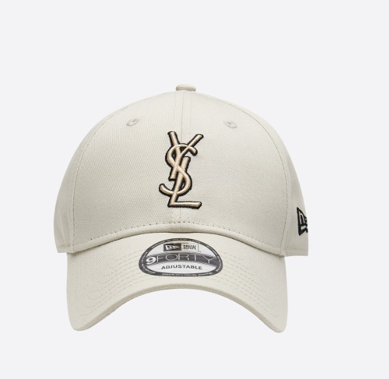 ニューエラ YSL モノグラム キャップ 即配 (Saint Laurent/キャップ