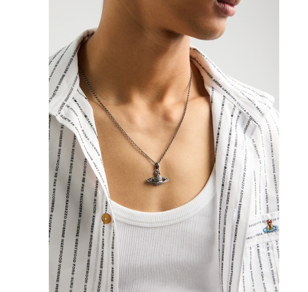 Vivienne Westwood☆MAN MINI BAS RELIEF ORB ネックレス (Vivienne
