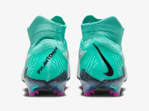 最新☆サッカースパイク!☆Nike Phantom GX Elite☆お早めに！ (Nike