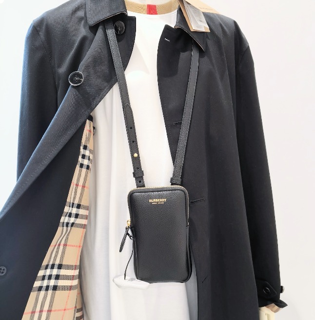 BURBERRY】PHONE POUCH モバイルポーチ クロスボディ (Burberry
