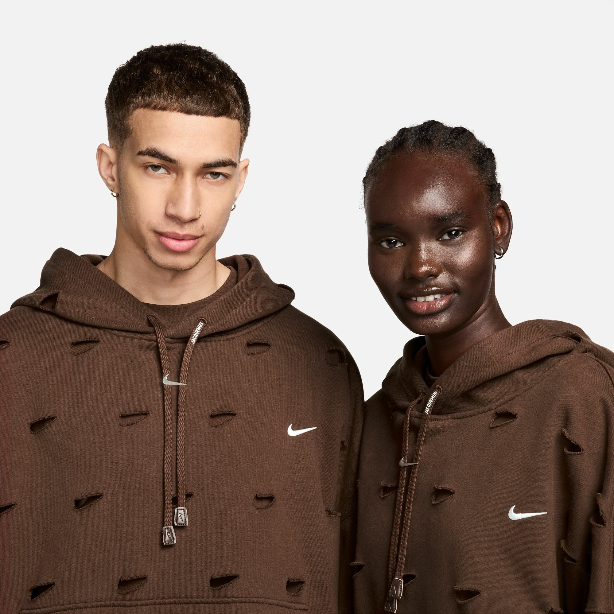 ナイキ x ジャックムス】Nike x Jacquemus Swoosh Hoodie 人気 (Nike