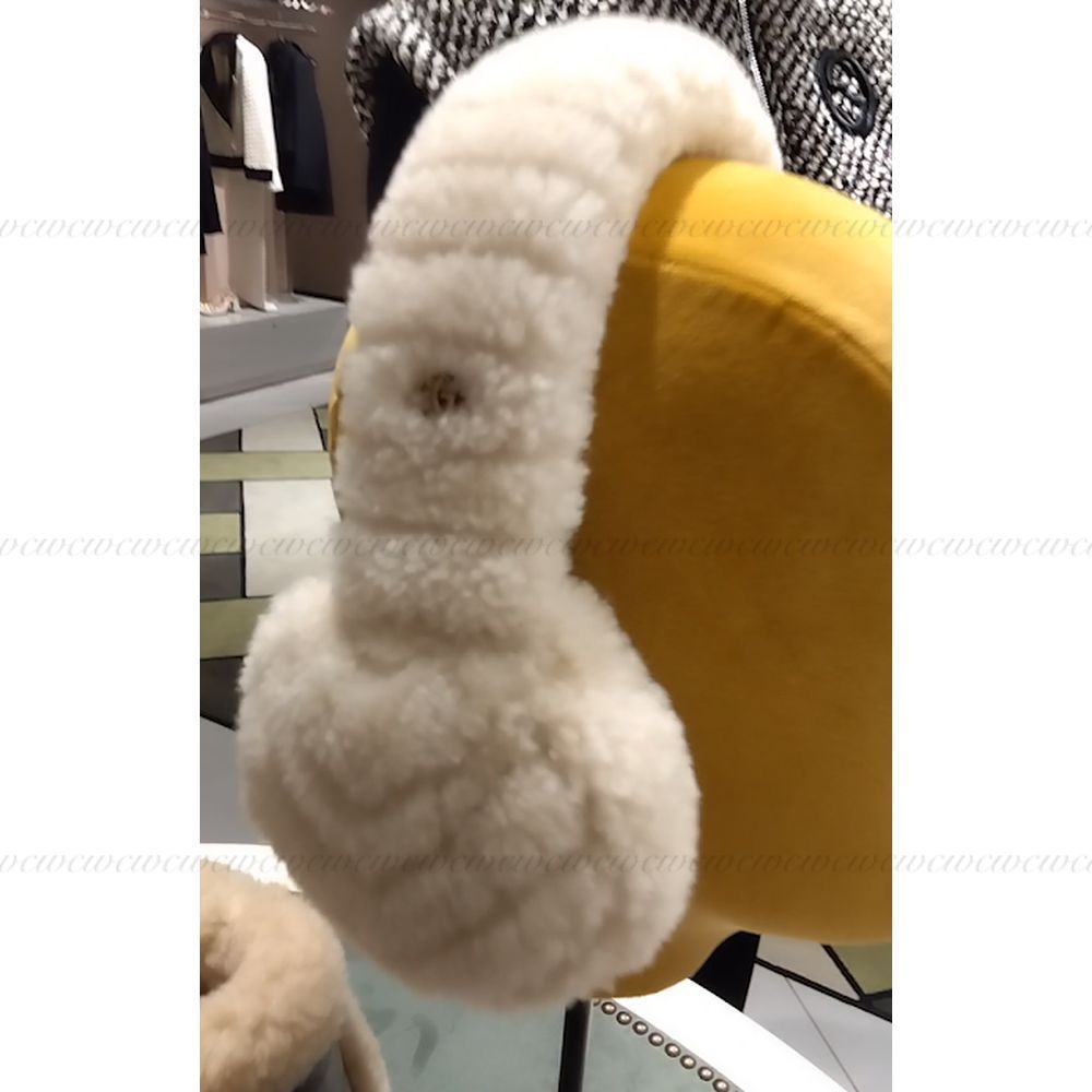 完売必至】グッチ□もこもこ素材が華やかなイヤーマフ (GUCCI