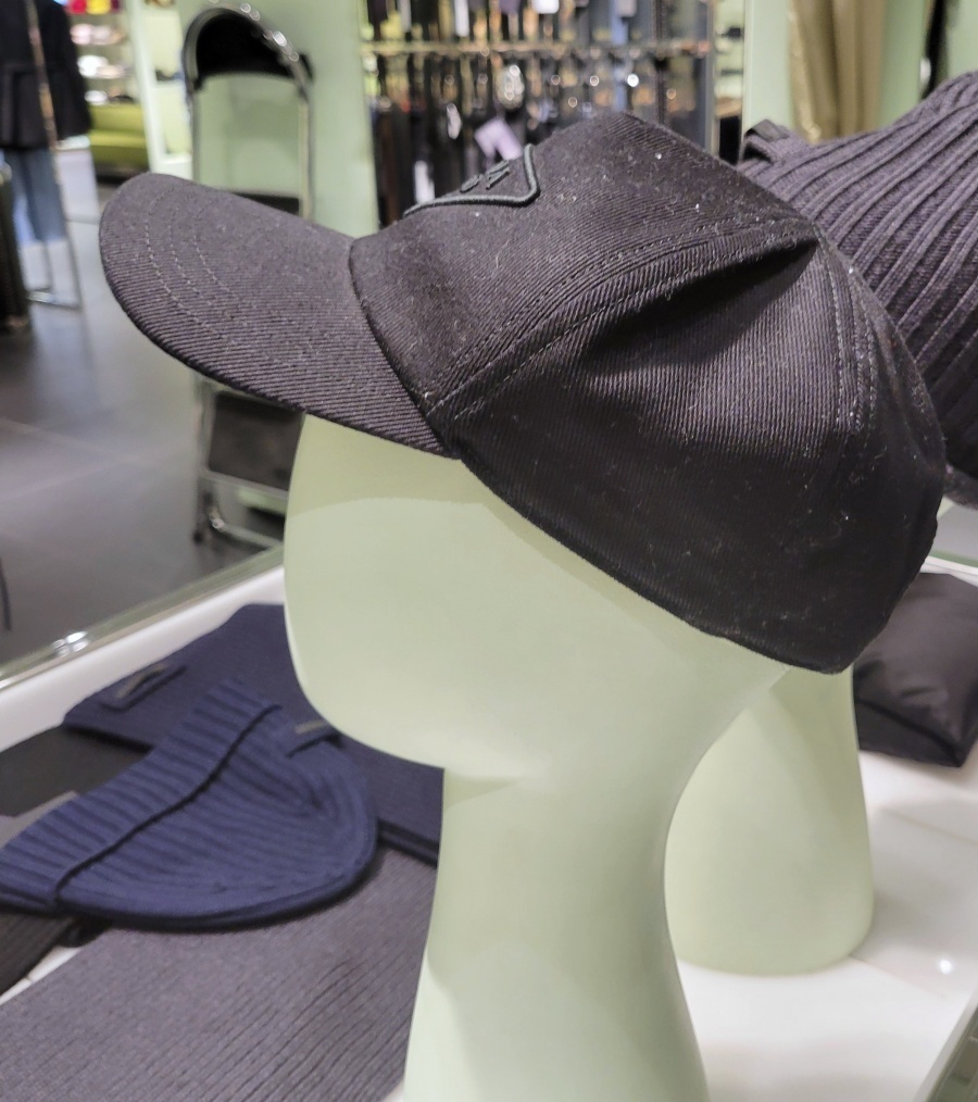 セール】プラダ☆刺繍ロゴ ベースボールキャップ☆1HC179 2FMB (PRADA