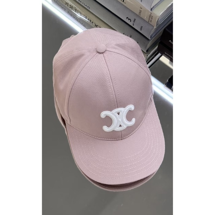 CELINE トリオンフ ベースボールキャップ ウォッシュドコットン