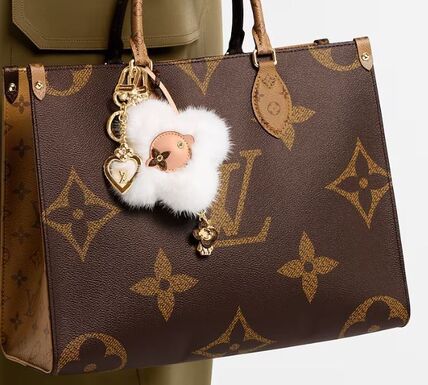 M02177 - ブランド通販のBUYMA