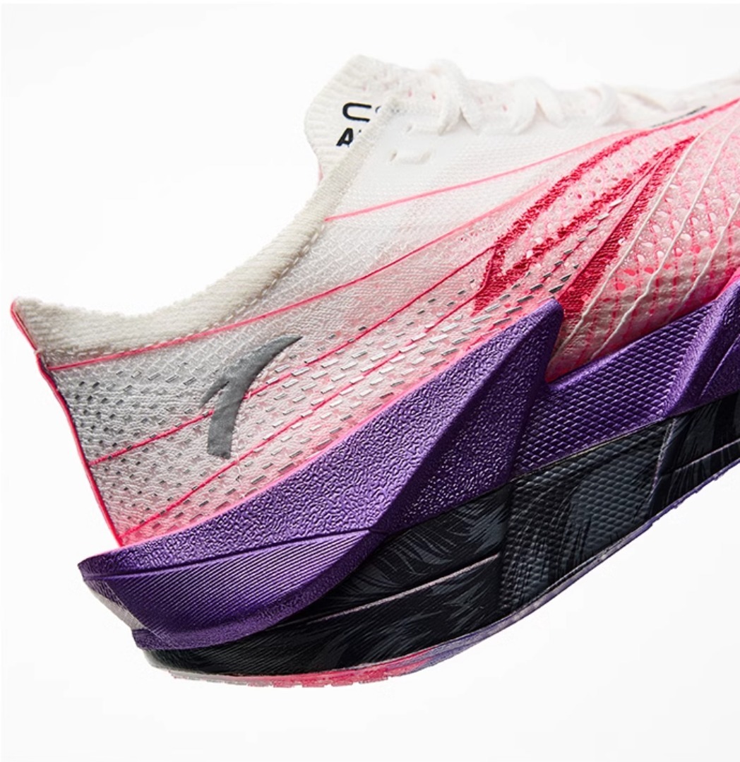 送料関税込み[ANTA]C202 6 PROランニングシューズ☆大人気☆新作 (ANTA