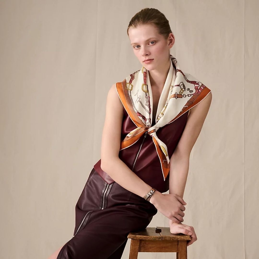 上品◇エレガント【HERMES】カレ90 シュヴォー・デシェネ (HERMES