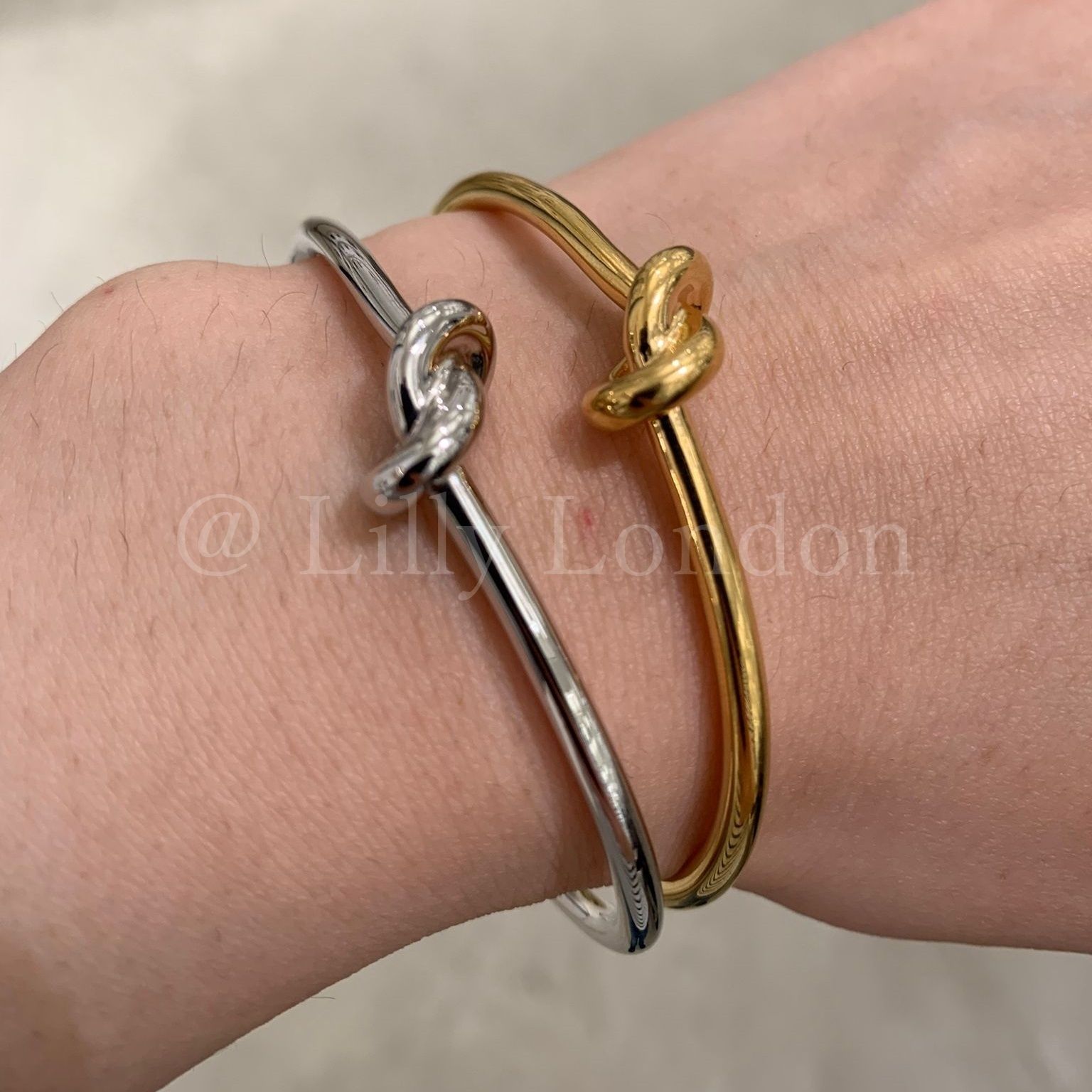 セリーヌ CELINE ノット エクストラシン ブレスレット バングル