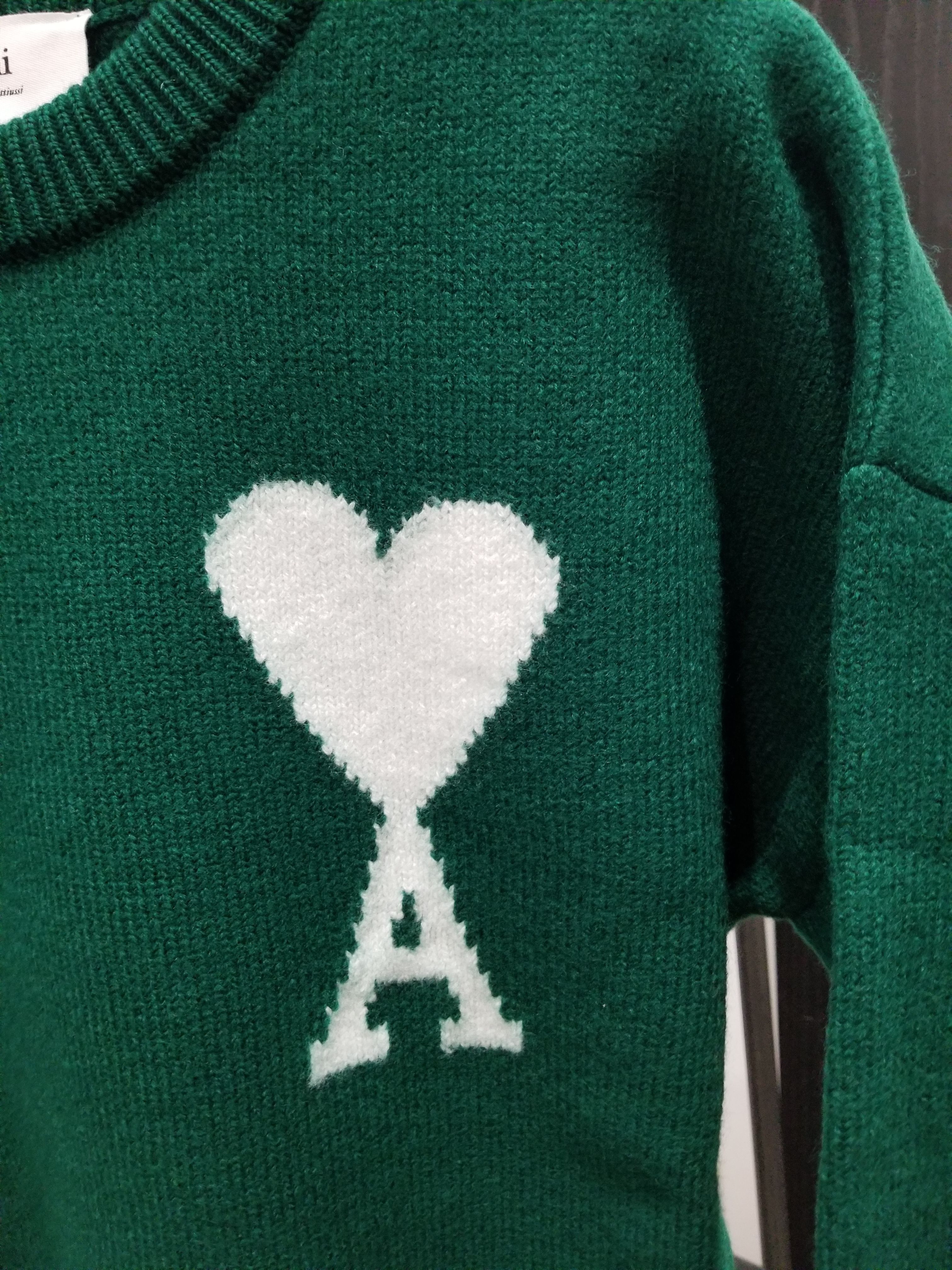 AMI PARIS｜アミパリ 男女共用 ハートロゴ オーバーサイズニット (AMI