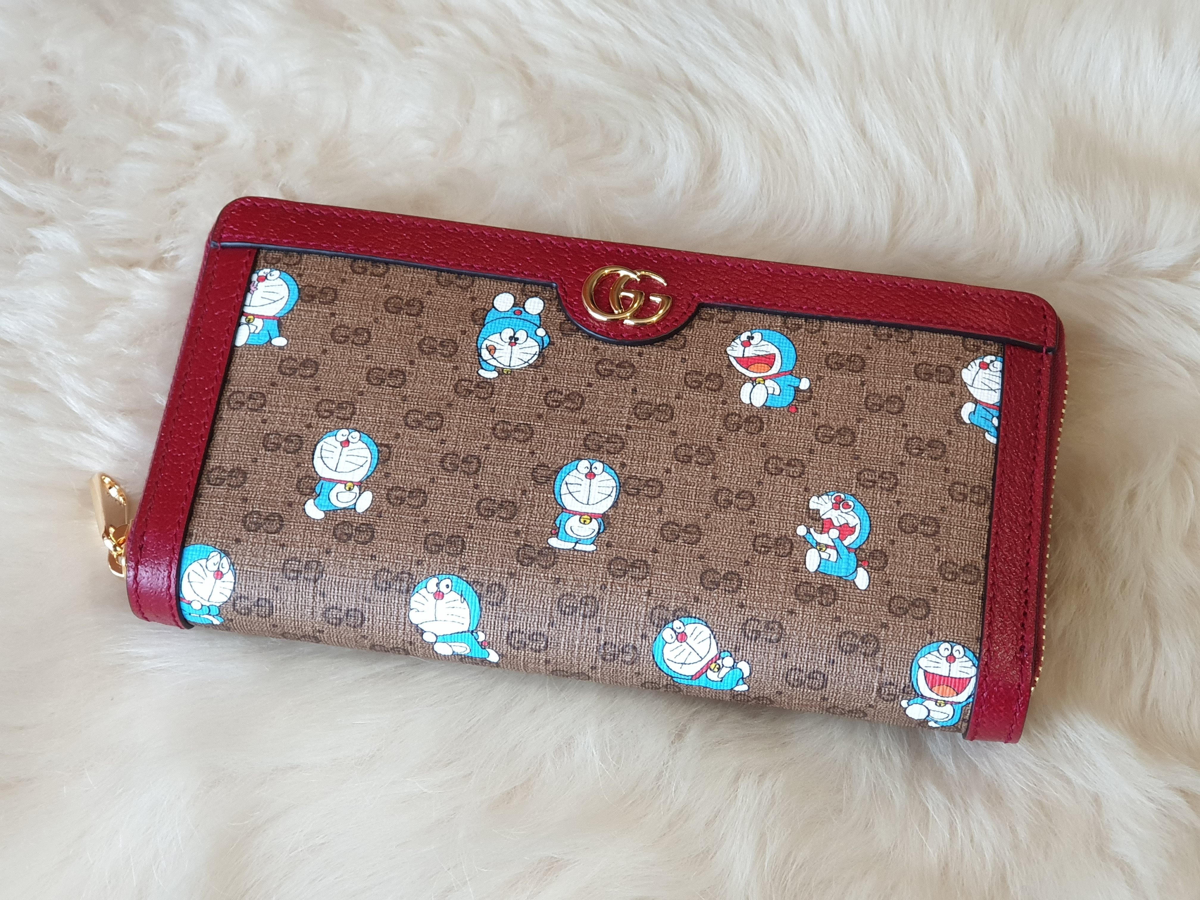 GUCCIラウンド長財布♪GGドラえもんプリント♪ボルドー (GUCCI/長財布