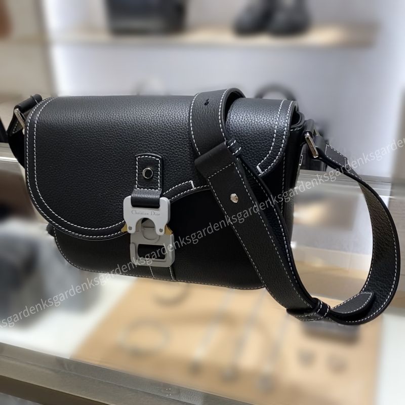 DIOR☆SADDLE ミニメッセンジャーバッグ☆すぐ届く！ (Dior/ショルダー