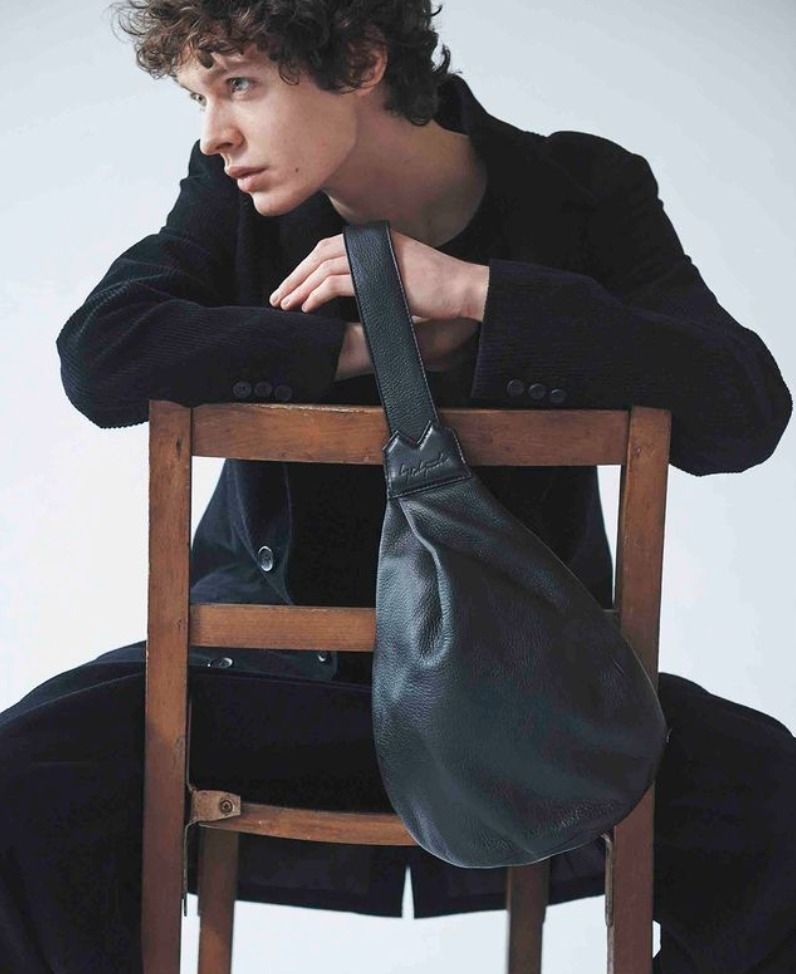 ◇Yohji Yamamoto ヨウジヤマモト◇レザー Y ボディバッグ (Yohji