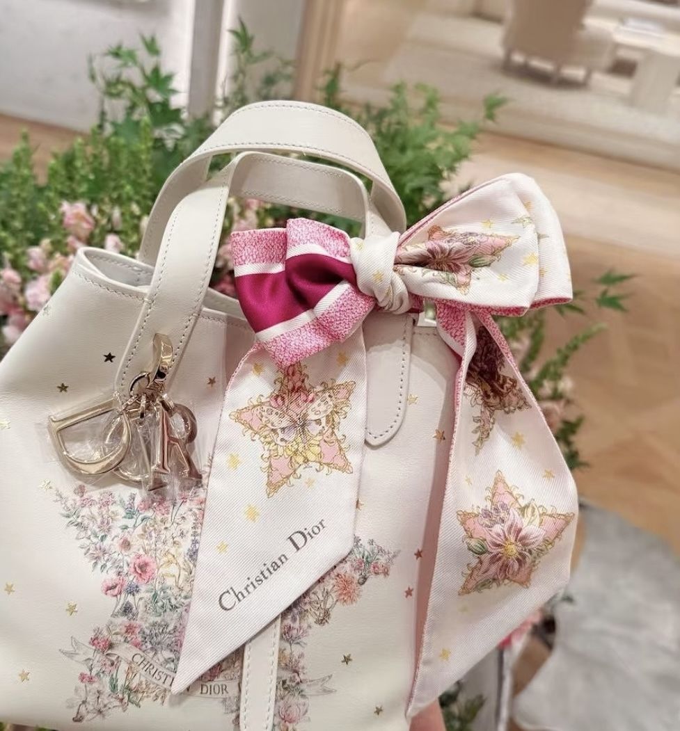 バッグに付けて】Dior Star ミッツァ スカーフ ツイリー (Dior