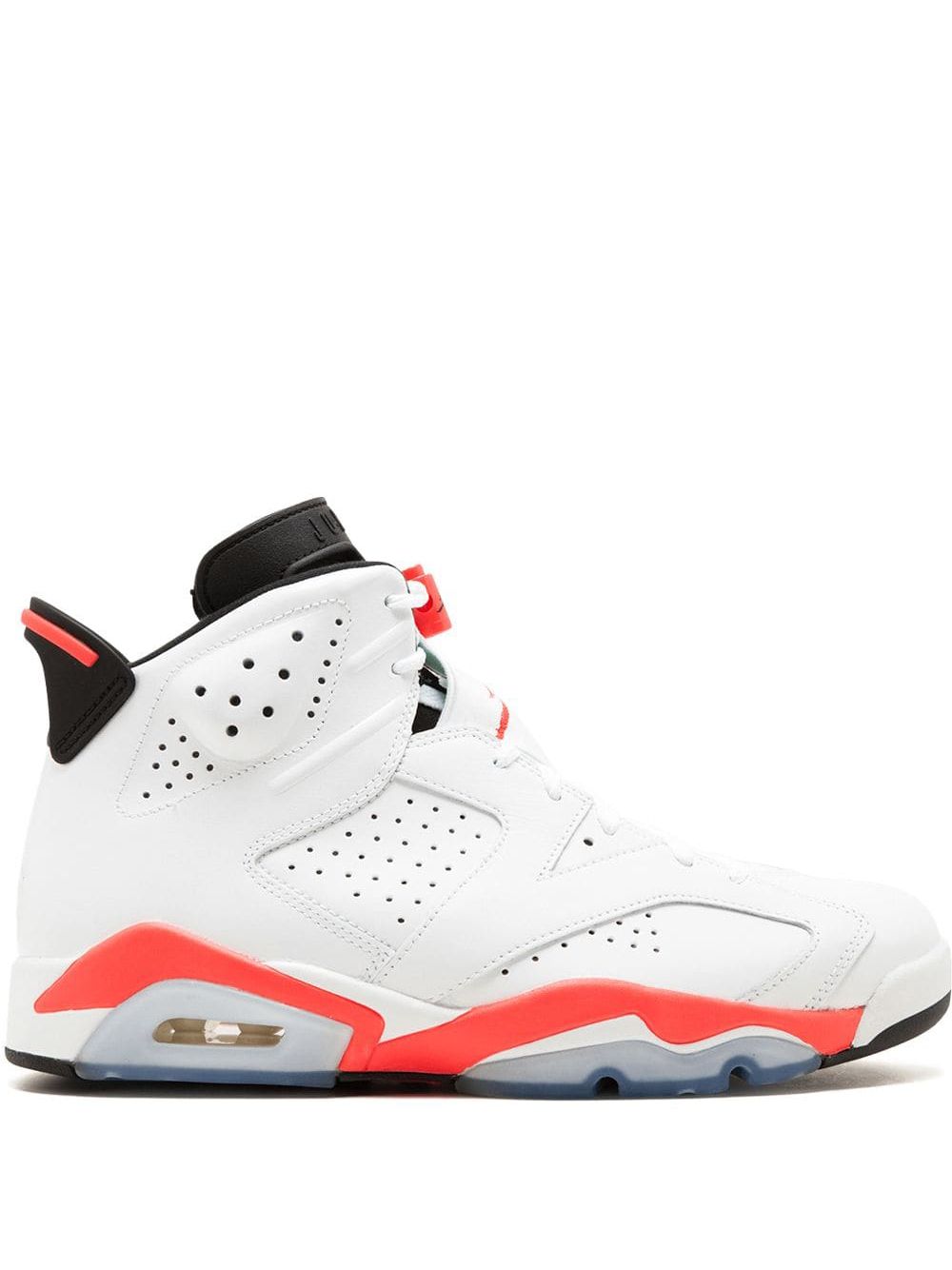 Jordan Air Jordan 6 Retro スニーカー | ホワイト | FARFETCH JP