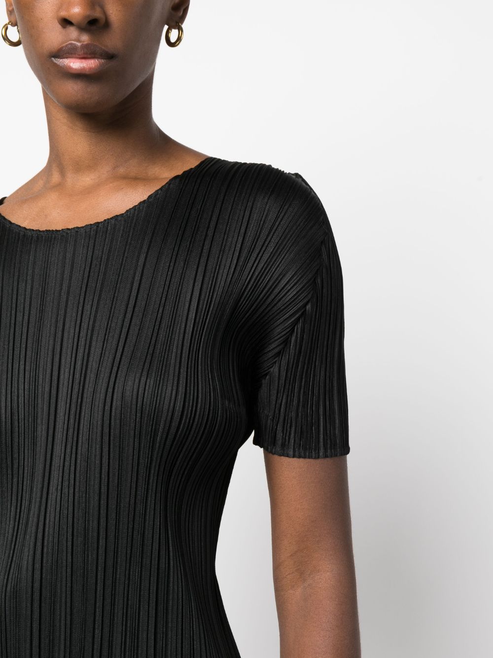 Pleats Please Issey Miyake プリーツ Tシャツ | ブラック | FARFETCH JP