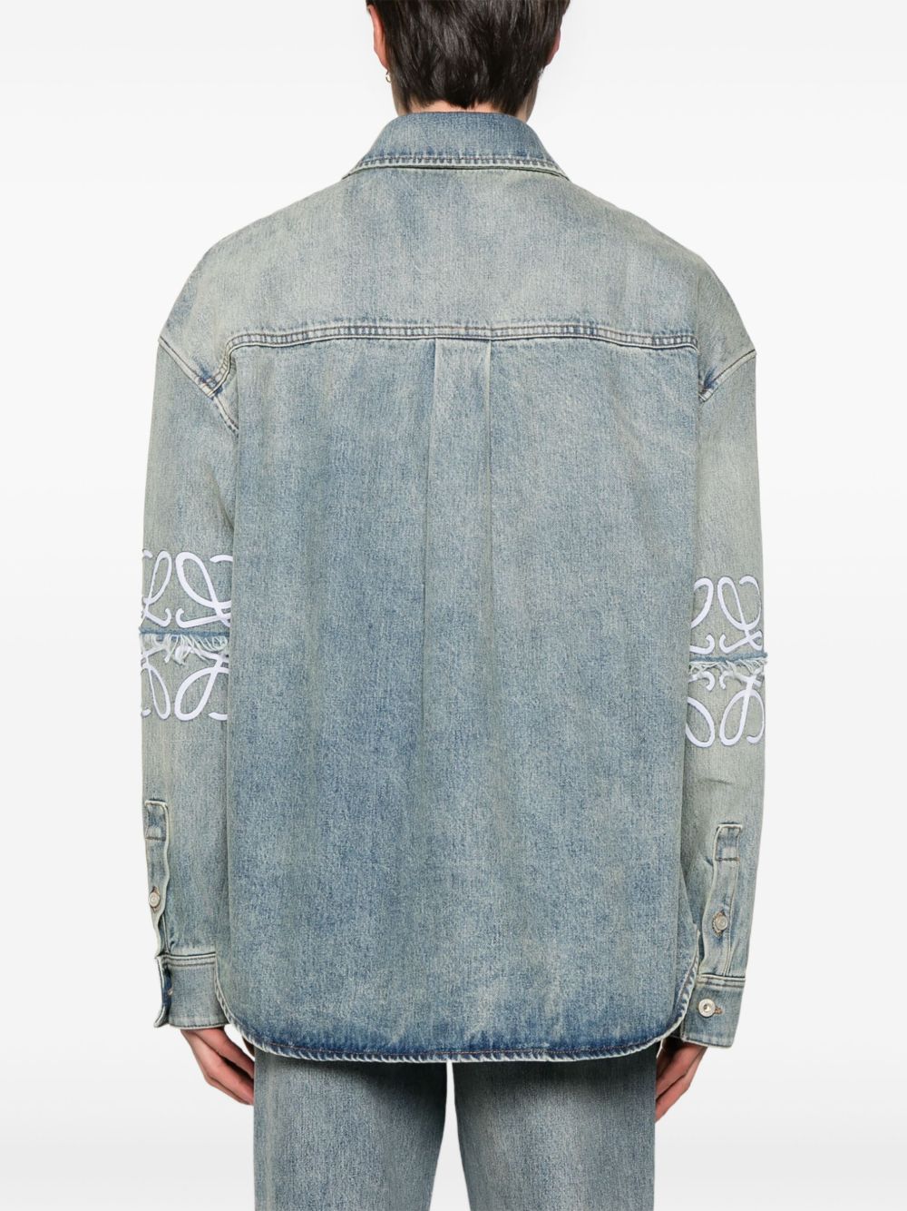 LOEWE アナグラム デニムシャツ | ブルー | FARFETCH JP