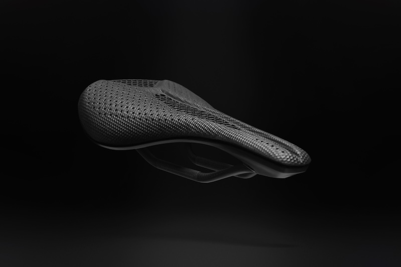 スペシャライズド「S-Works Phenom with Mirror」3Dプリント技術を