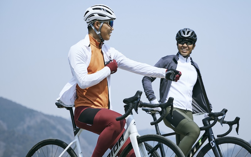 パールイズミ2025秋冬サイクルウェア「ストレッチ ウィンドシェル