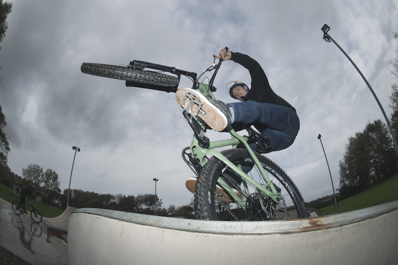 キャニオンのエンデューロ・ハードテール・マウンテンバイク、新型