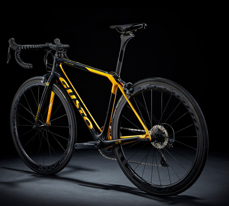 グスト2022モデルはリムブレーキのロードバイクが登場｜サイクル