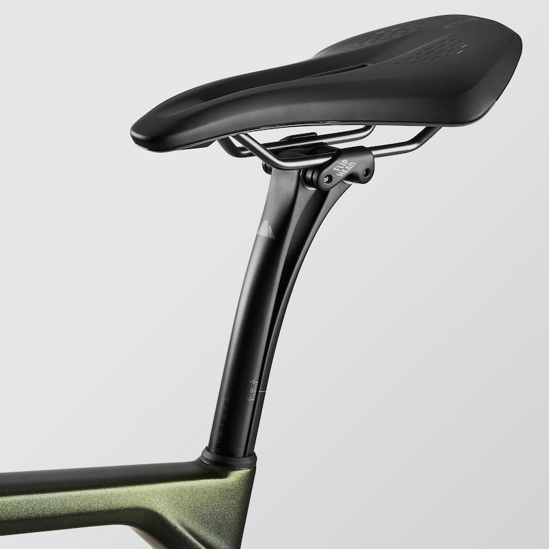 シートポスト Canyon S15 VCLS 2.0 CF リーフスプリング式カーボン