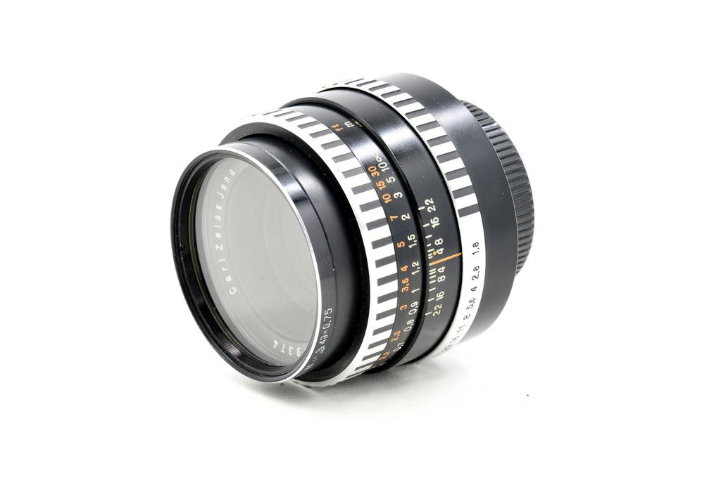 レンズ(単焦点) Mane Carl Zeiss Jena Pancolar 50mm Carl Zeiss Jena Pancolar MC 50mm F1.8 Review