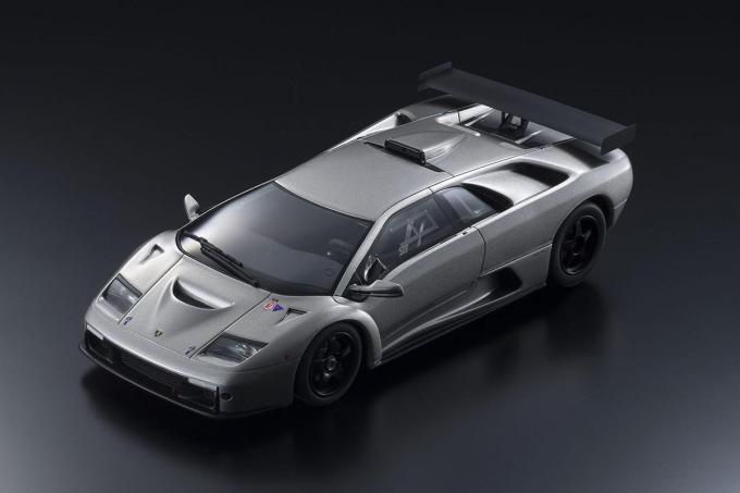 待望の再販売！ 即完売した京商18分の1スケール「ランボルギーニ