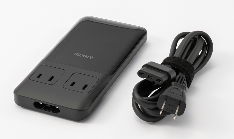 ディスプレーでの表示が便利なAnkerのモバイル充電器、使って分かった