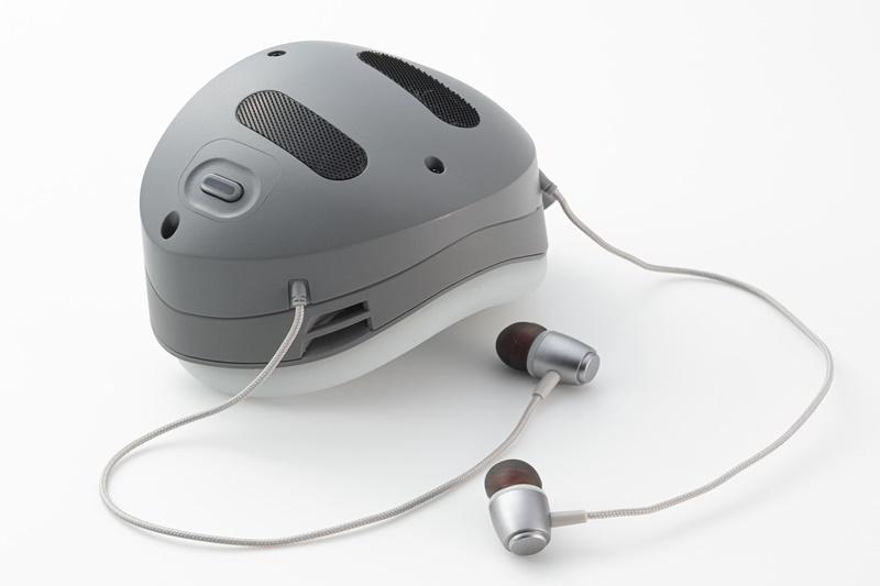 キヤノンの減音デバイス「Privacy Talk」、自分の声が外に漏れずクリア