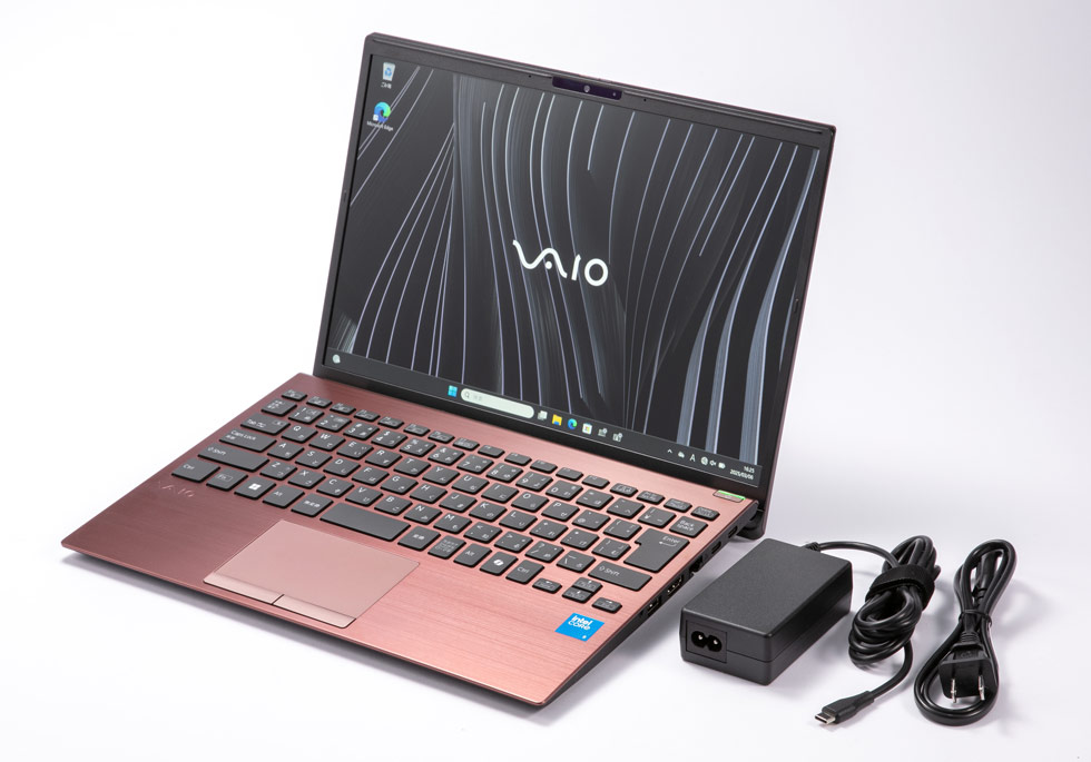 VAIOのノートPC「VAIO Pro PG」 KDDIのConnectINで魅力倍増するか