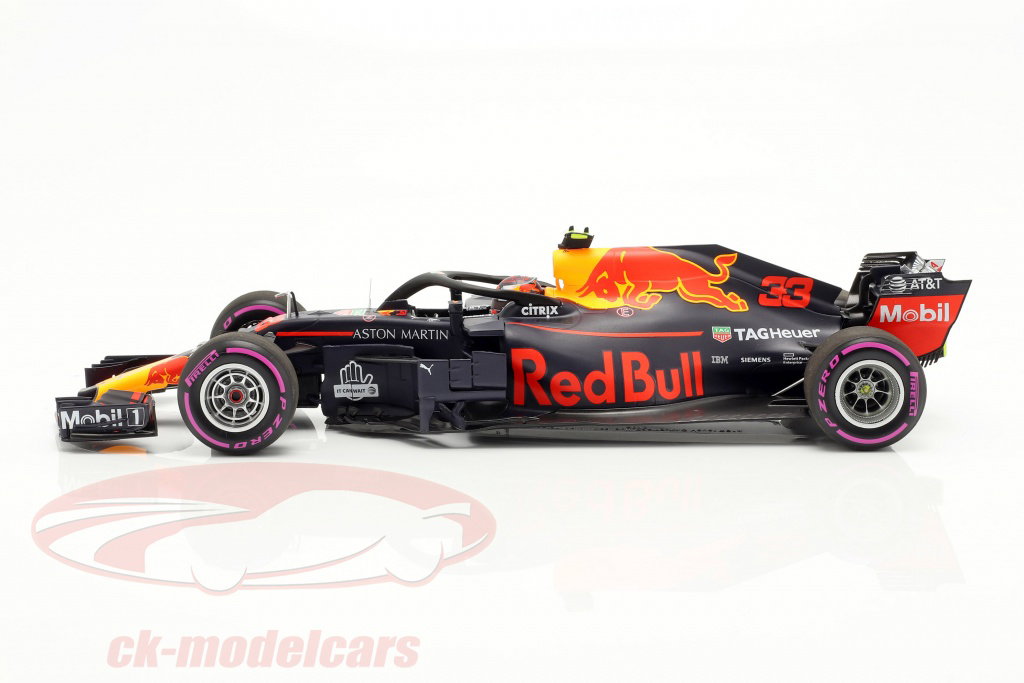 Minichamps 1:18 Max Verstappen Red Bull Racing RB14 #33 Winner