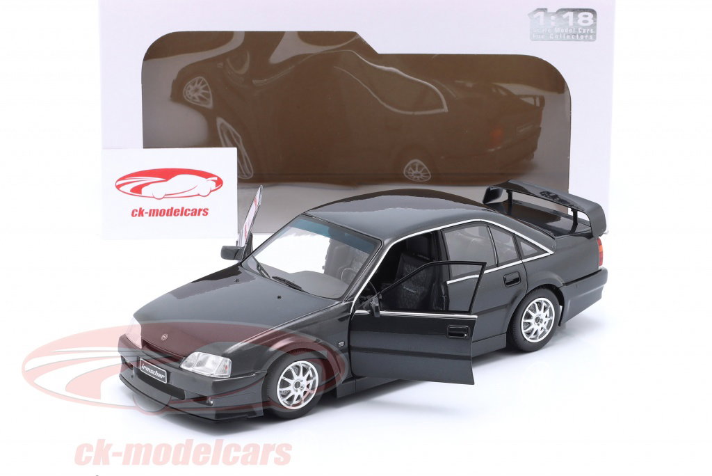 Solido 1:18 Opel Omega Evo 500 year 1990 black metallic S1809701